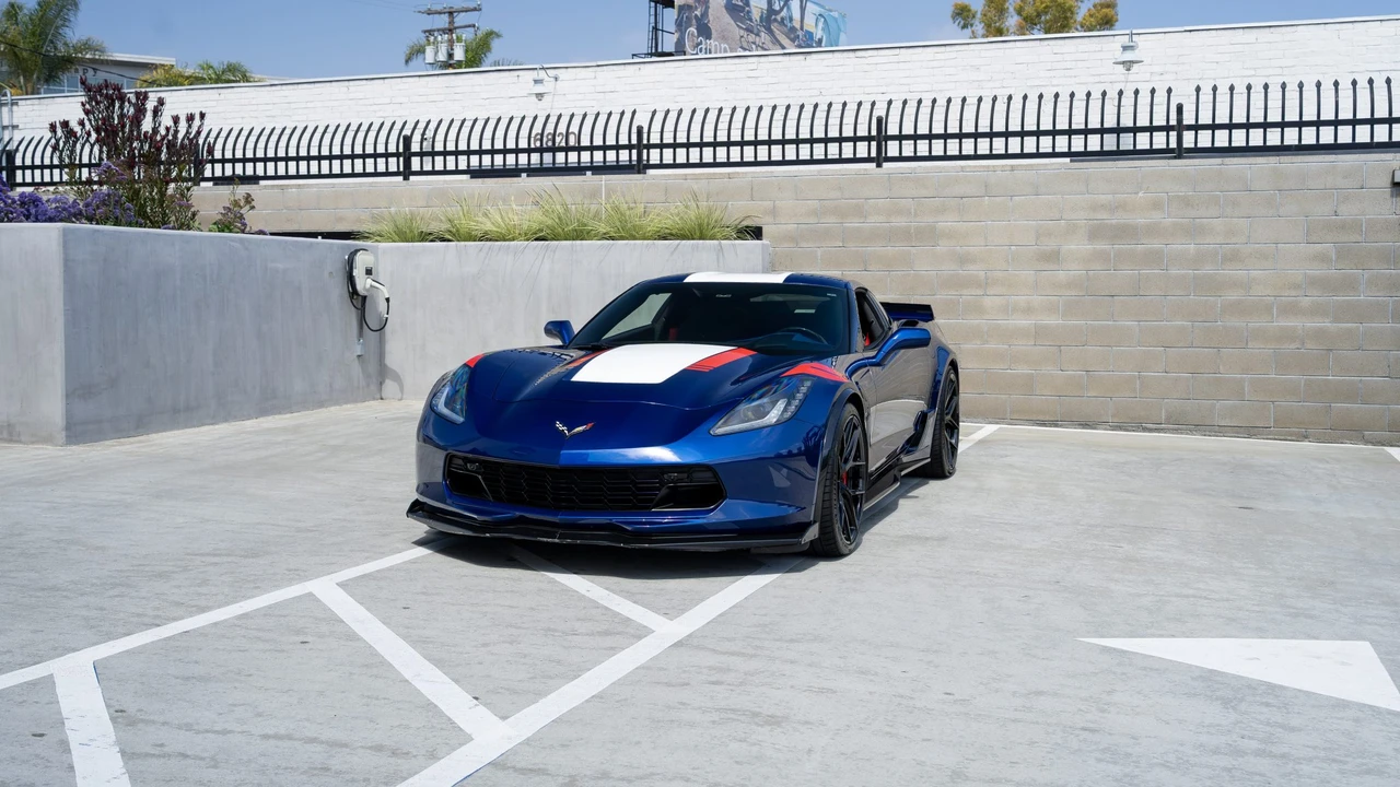 2017 Chevrolet Corvette C7 Grand Sport - Image 4 of 31
