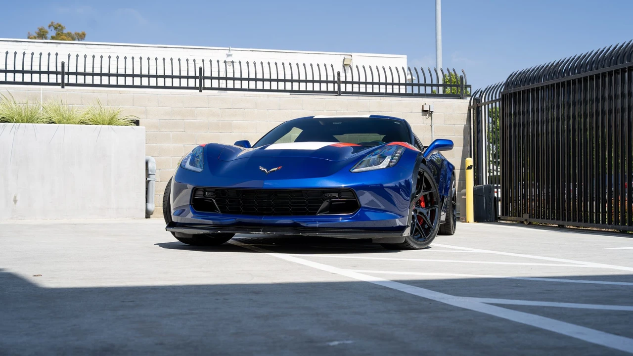 2017 Chevrolet Corvette C7 Grand Sport - Image 5 of 31