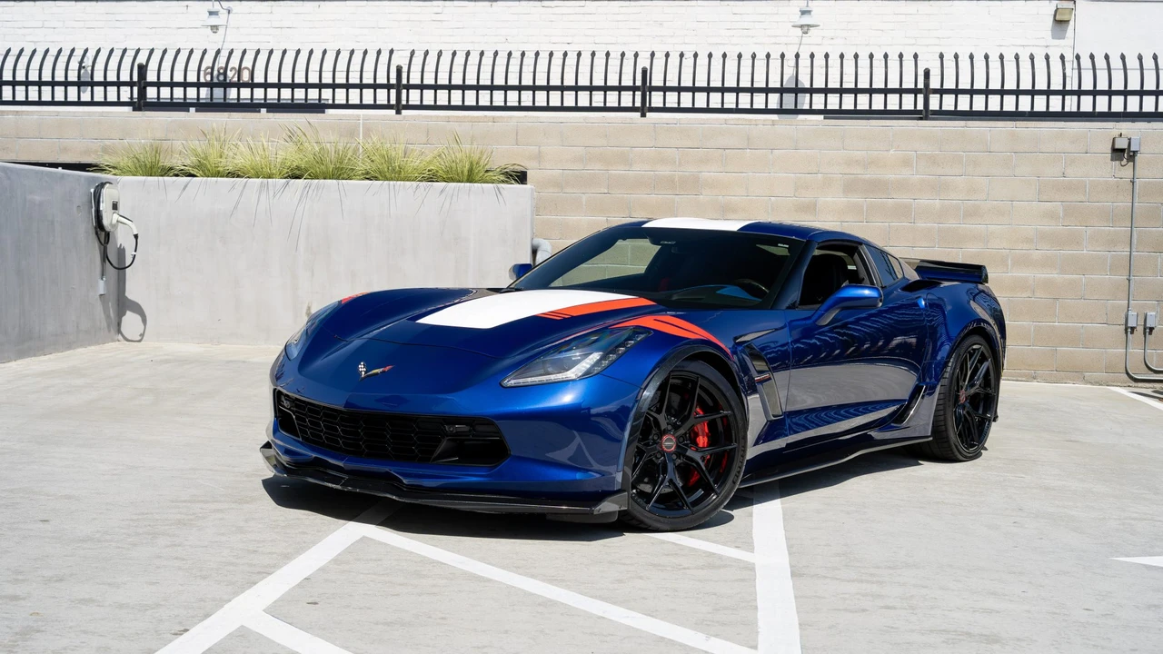 2017 Chevrolet Corvette C7 Grand Sport - Image 7 of 31