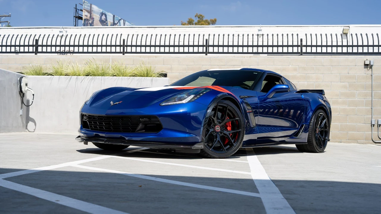 2017 Chevrolet Corvette C7 Grand Sport - Image 6 of 31