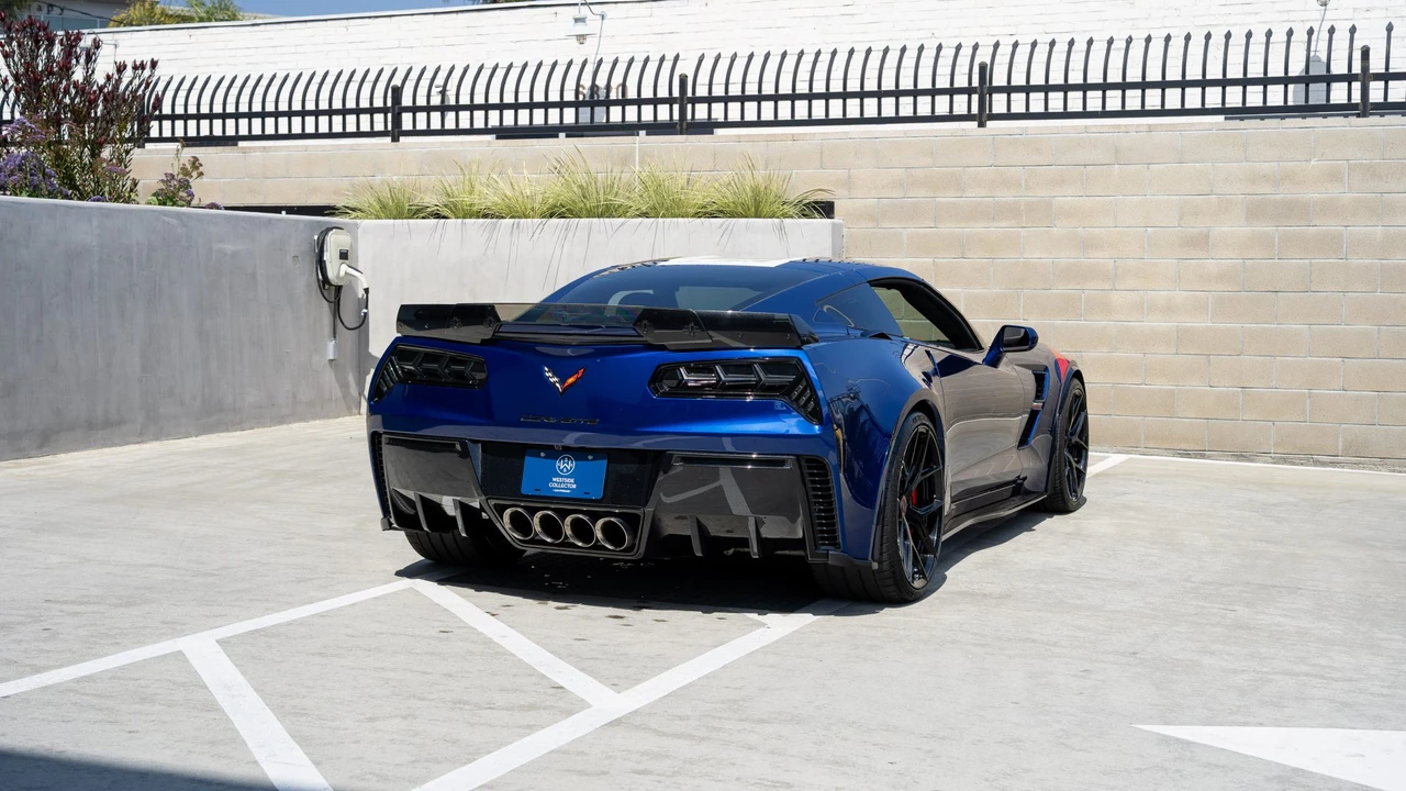 2017 Chevrolet Corvette C7 Grand Sport - Image 31 of 31