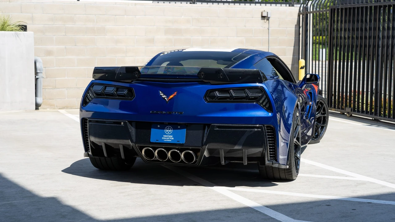 2017 Chevrolet Corvette C7 Grand Sport - Image 28 of 31