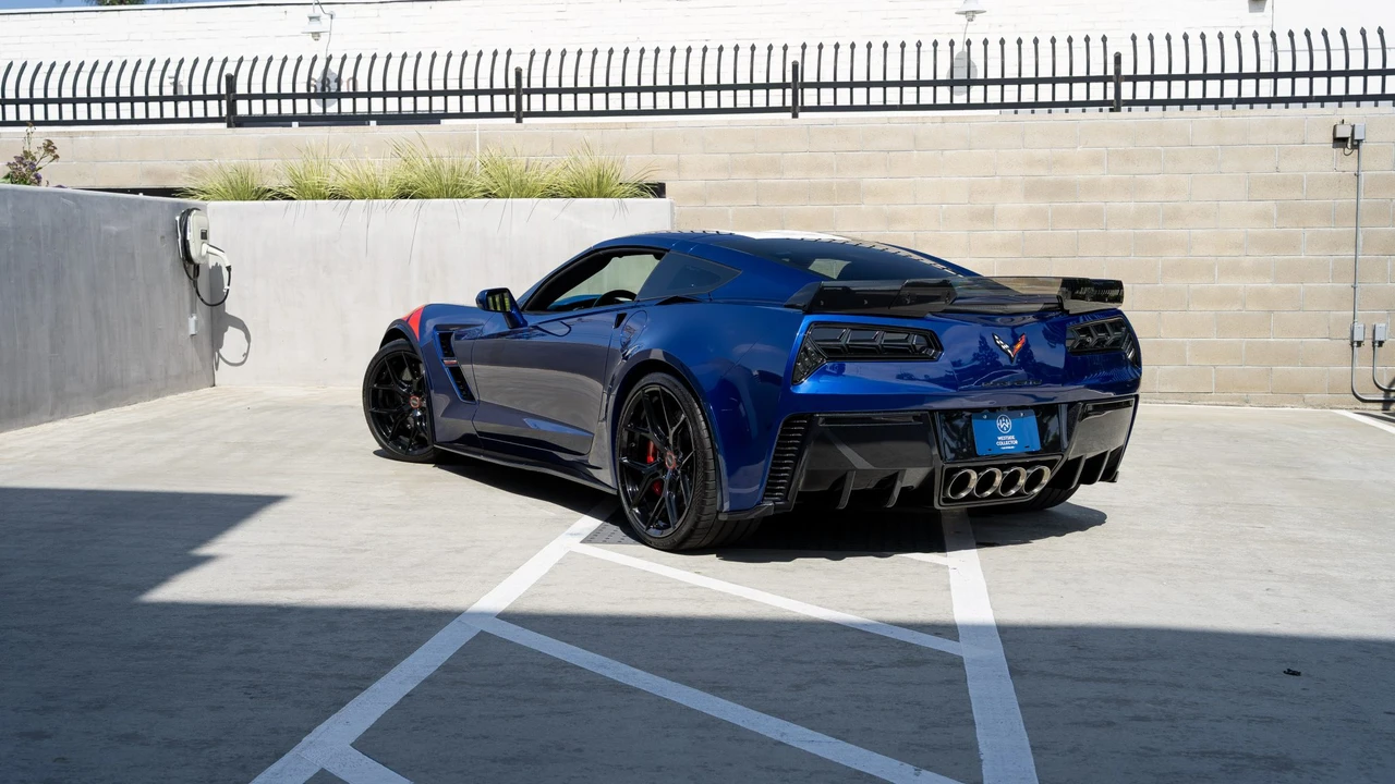 2017 Chevrolet Corvette C7 Grand Sport - Image 23 of 31