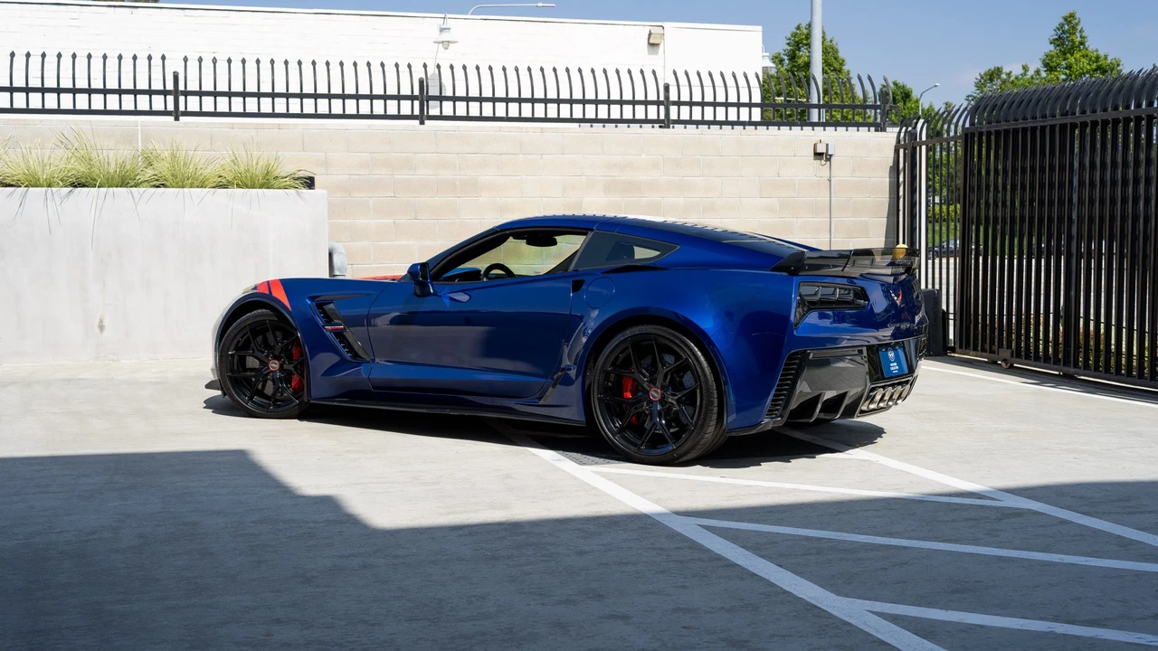 2017 Chevrolet Corvette C7 Grand Sport - Image 21 of 31
