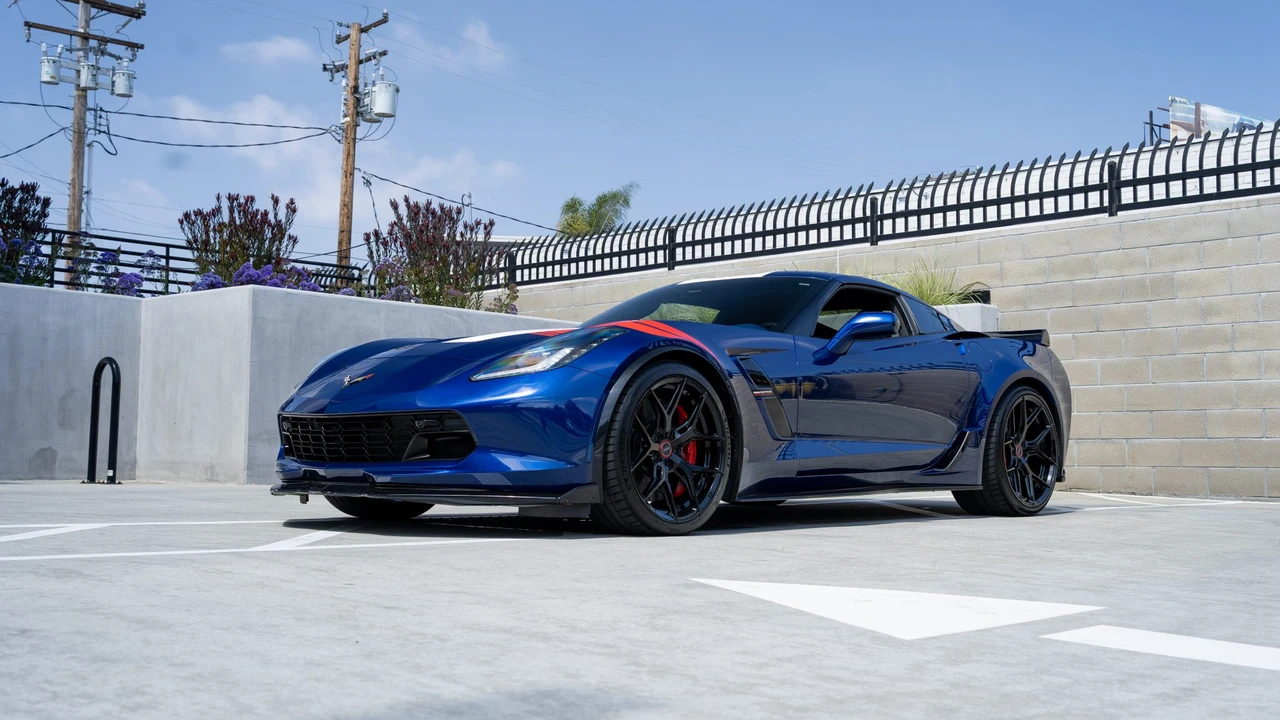 2017 Chevrolet Corvette C7 Grand Sport - Image 9 of 31