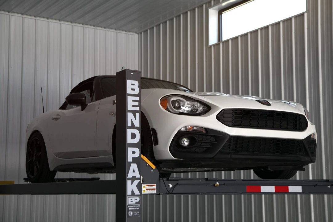 2017 Fiat 124 Spider - Image 23 of 31