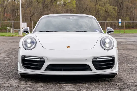 2017 Porsche 991 Turbo - Image 4 of 31