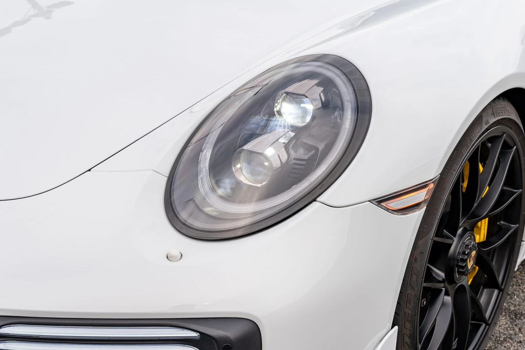 2017 Porsche 991 Turbo - Image 12 of 31