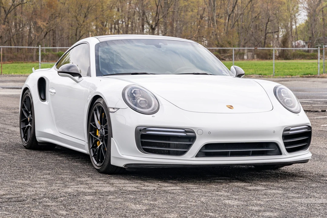 2017 Porsche 991 Turbo - Image 5 of 31