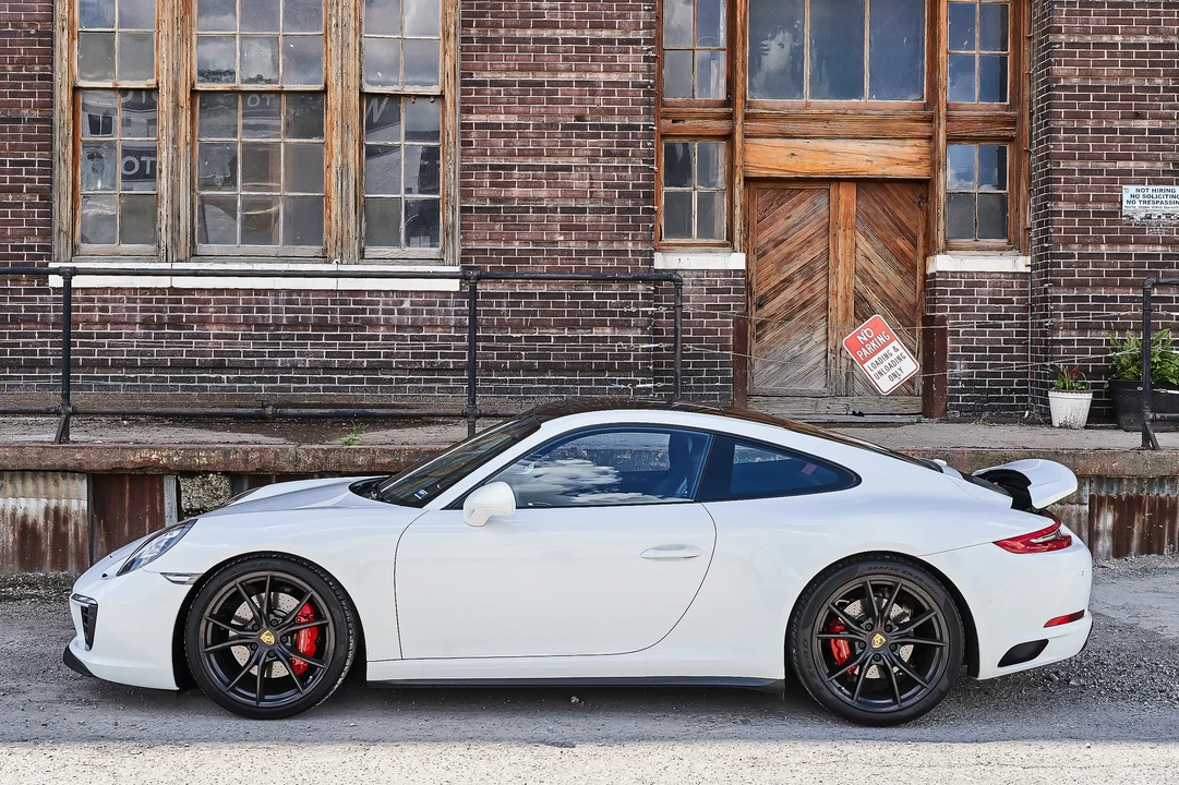 2017 Porsche 991 Carrera 4S - Image 4 of 6
