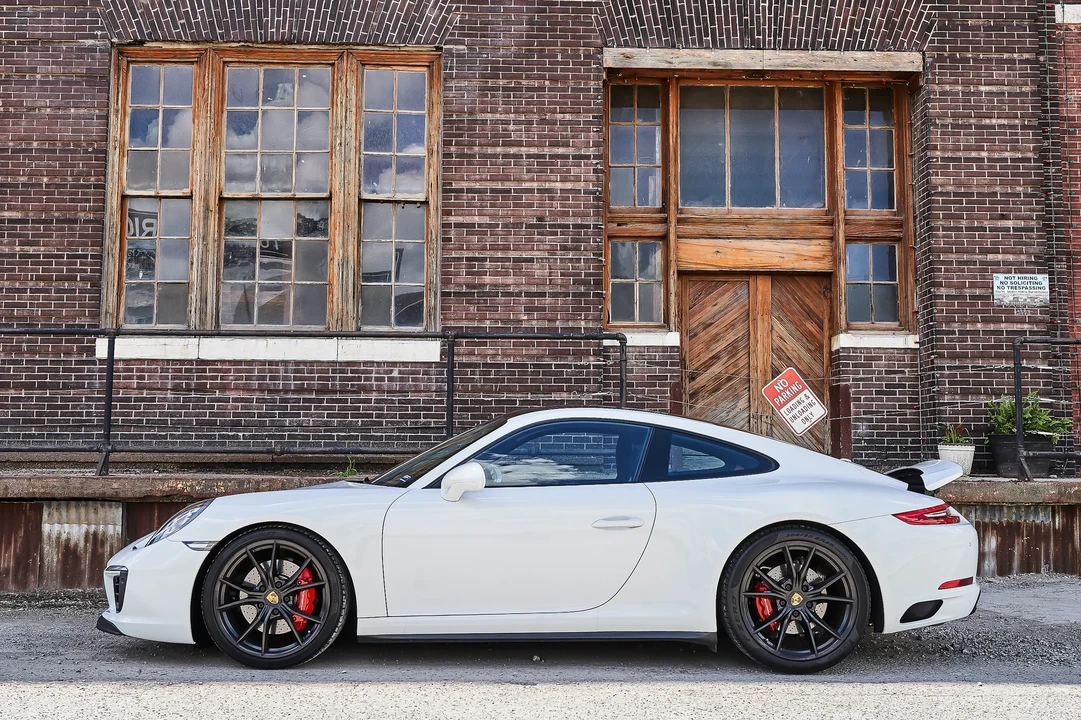 2017 Porsche 991 Carrera 4S - Image 5 of 6
