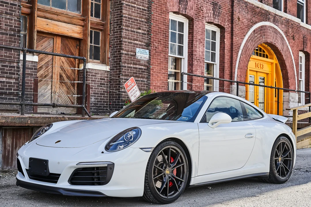 2017 Porsche 991 Carrera 4S - Image 2 of 6
