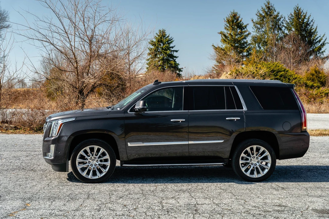 2018 Cadillac Escalade 4th Gen - Image 12 of 31