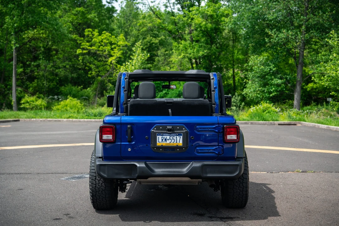 2018 Jeep JL Wrangler - Image 13 of 31