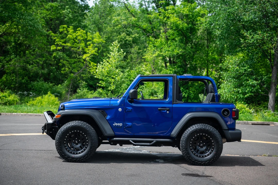 2018 Jeep JL Wrangler - Image 21 of 31
