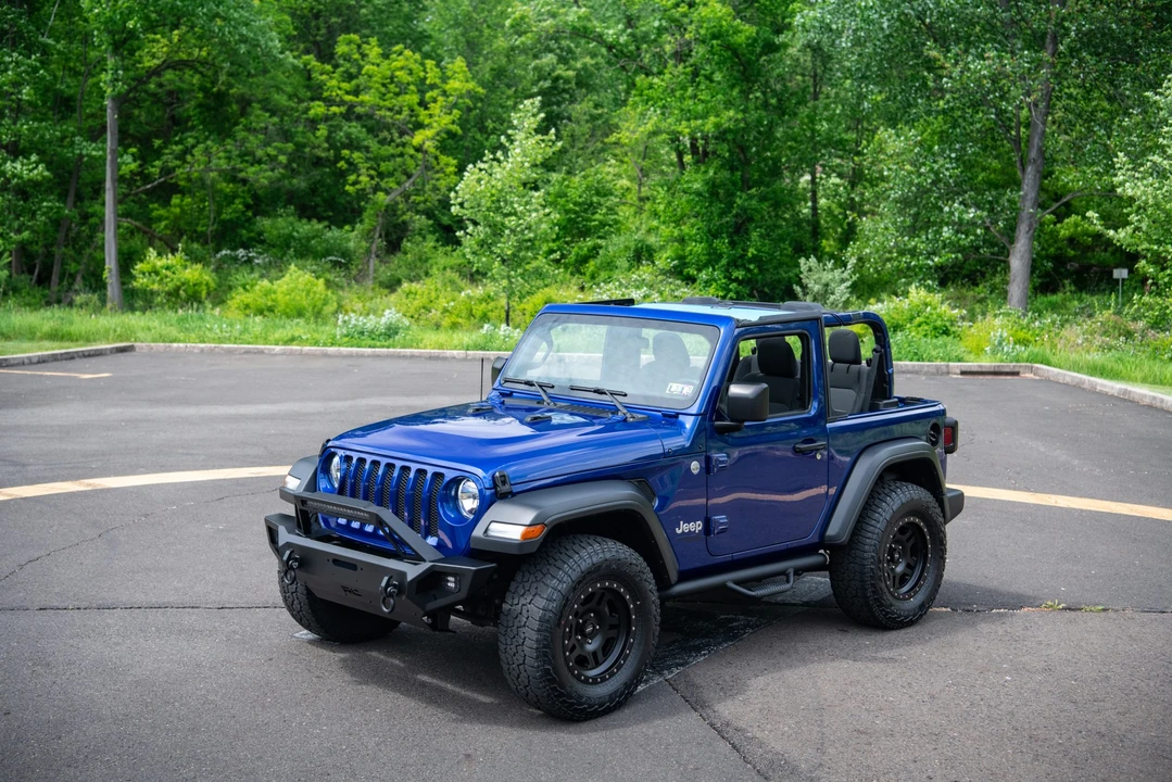 2018 Jeep JL Wrangler - Image 23 of 31
