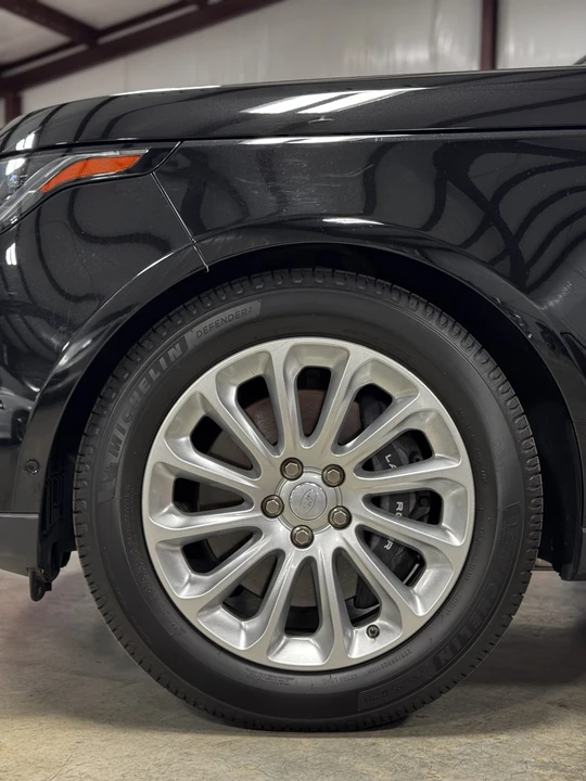 2018 Land Rover Range Rover L405 - Image 13 of 21