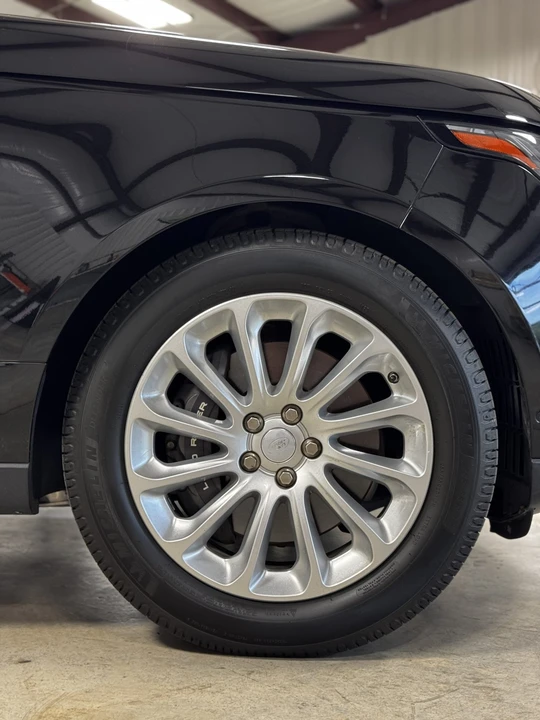 2018 Land Rover Range Rover L405 - Image 14 of 21