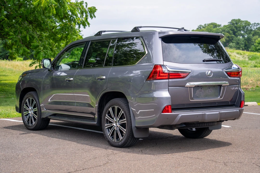2018 Lexus LX 3rd Gen - Image 10 of 31