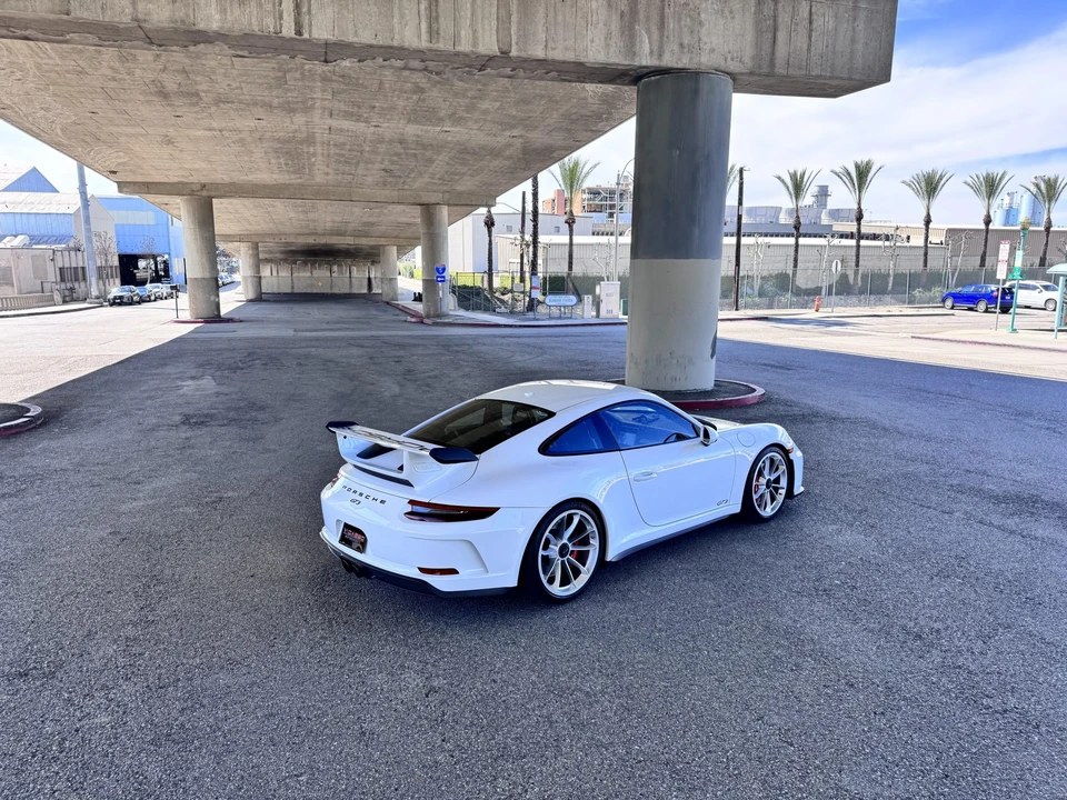 2018 Porsche 991 GT3 - Image 9 of 31