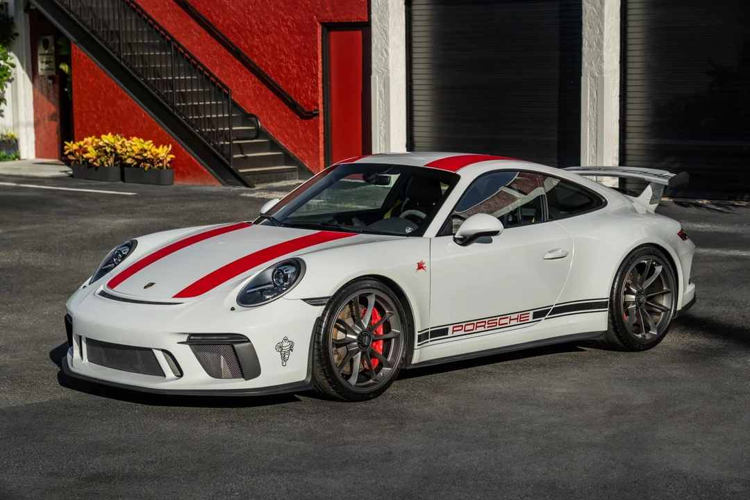 2018 Porsche 991 GT3 - Image 2 of 31