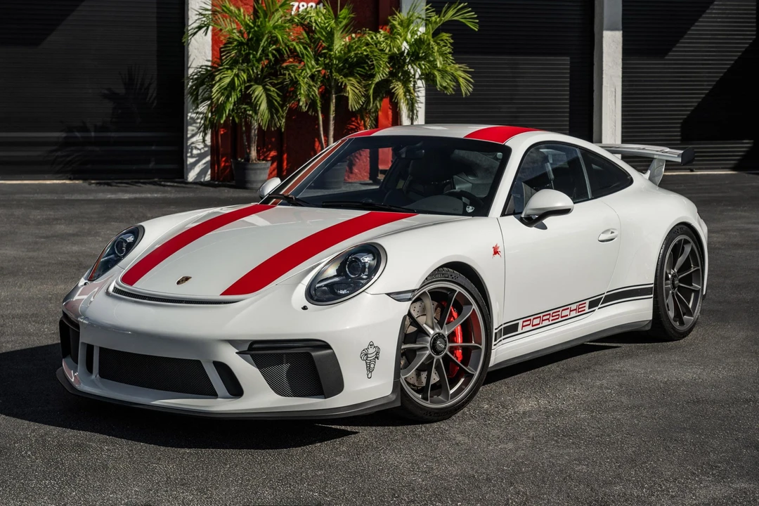2018 Porsche 991 GT3 - Image 3 of 31