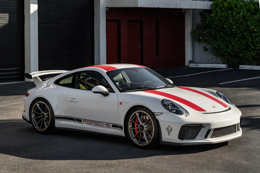 2018 Porsche 991 GT3 - Image 15 of 31