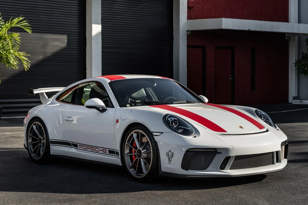 2018 Porsche 991 GT3 - Image 14 of 31