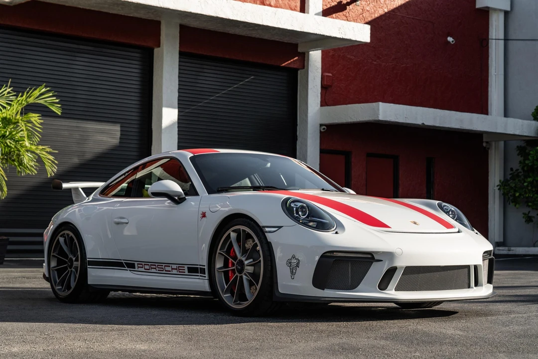 2018 Porsche 991 GT3 - Image 13 of 31