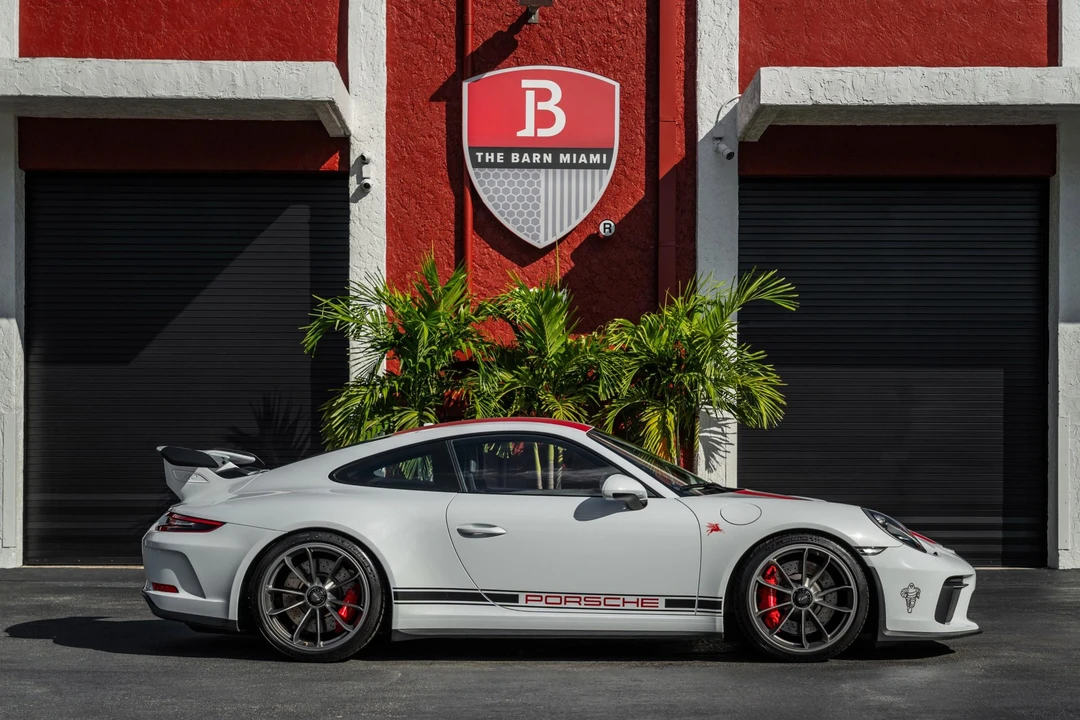 2018 Porsche 991 GT3 - Image 16 of 31