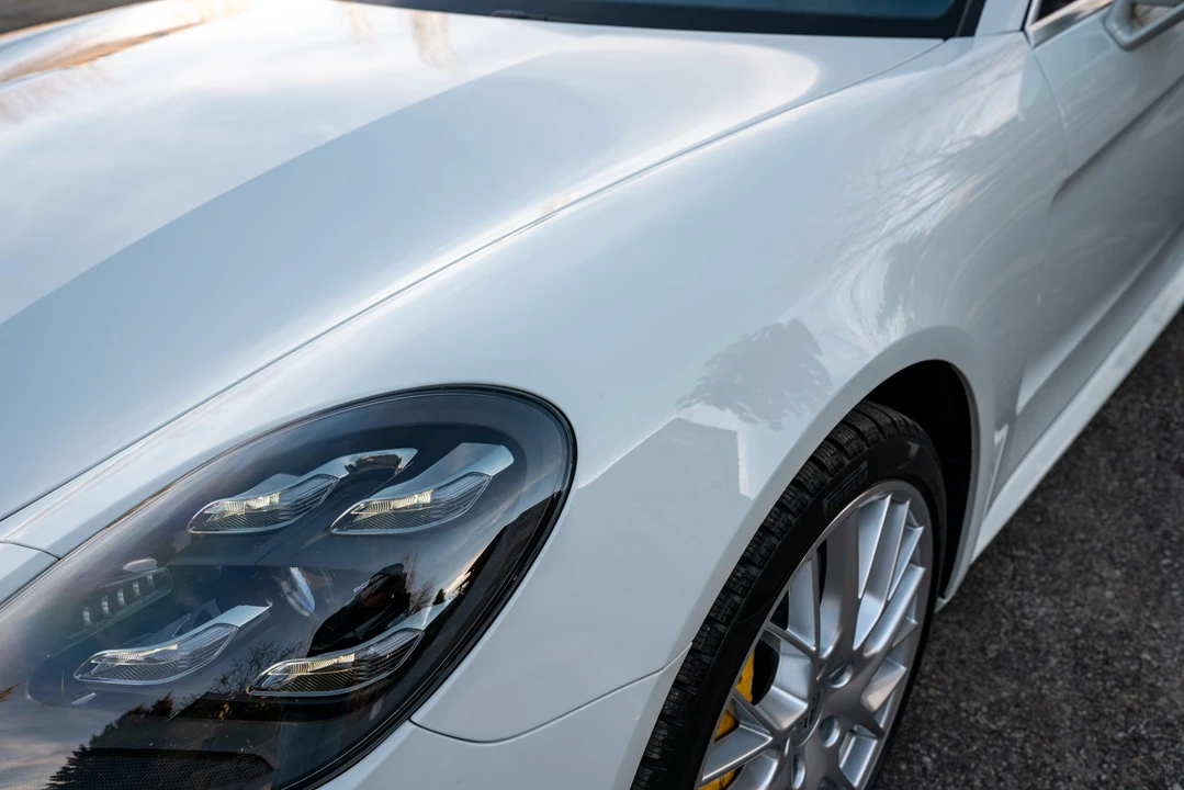 2018 Porsche 971 Panamera Turbo - Image 25 of 31