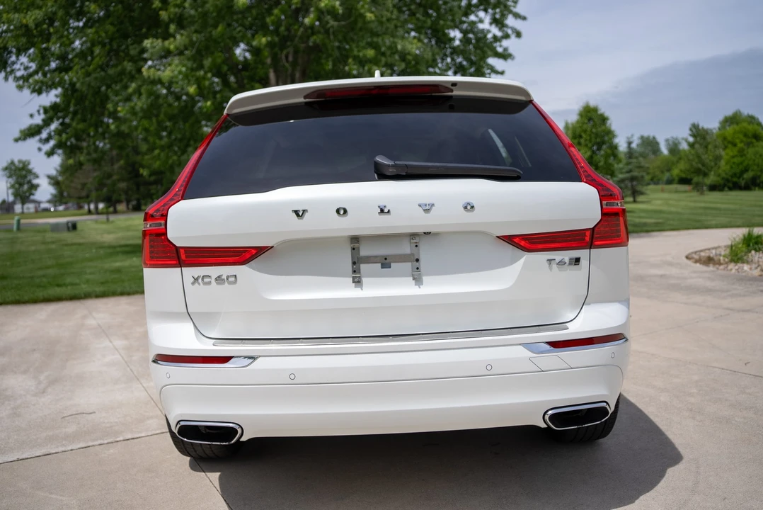 2018 Volvo XC60 2nd Gen - Image 24 of 31