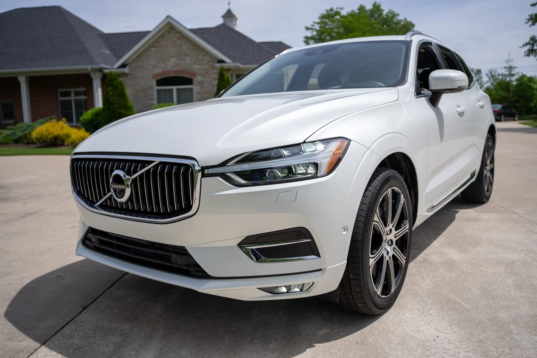 2018 Volvo XC60 2nd Gen - Image 6 of 31