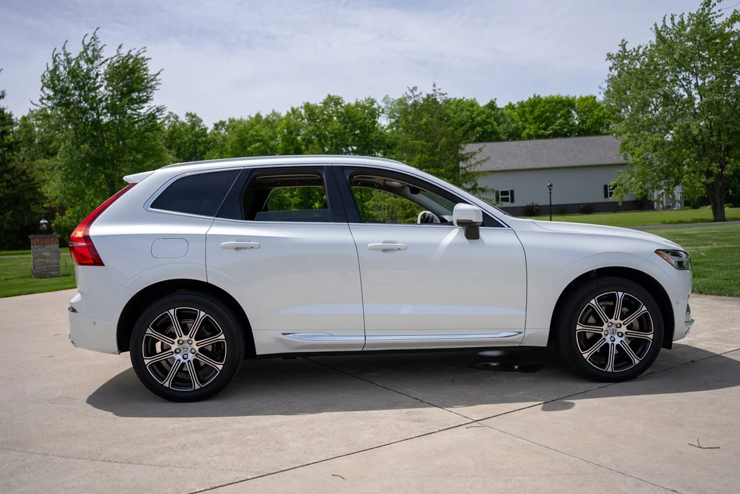 2018 Volvo XC60 2nd Gen - Image 17 of 31