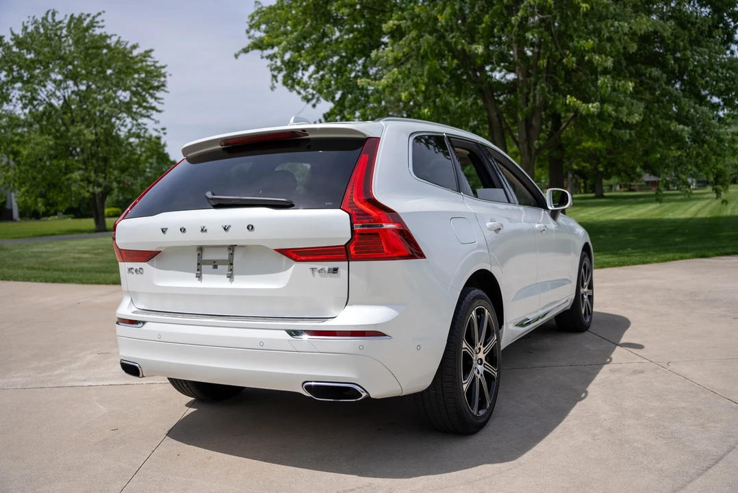 2018 Volvo XC60 2nd Gen - Image 19 of 31