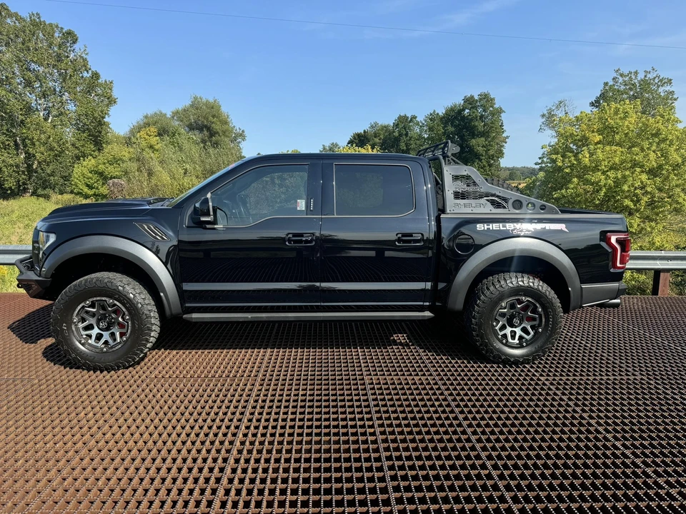 2019 Ford F-150 Raptor 13th Gen - Image 23 of 31