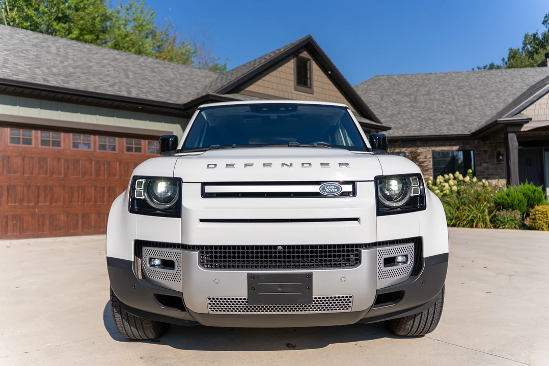 2020 Land Rover Defender L663 - Image 6 of 31