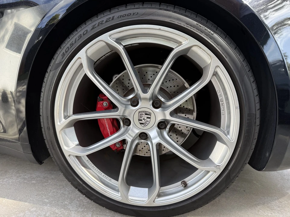 2020 Porsche 992 Carrera S - Image 16 of 31