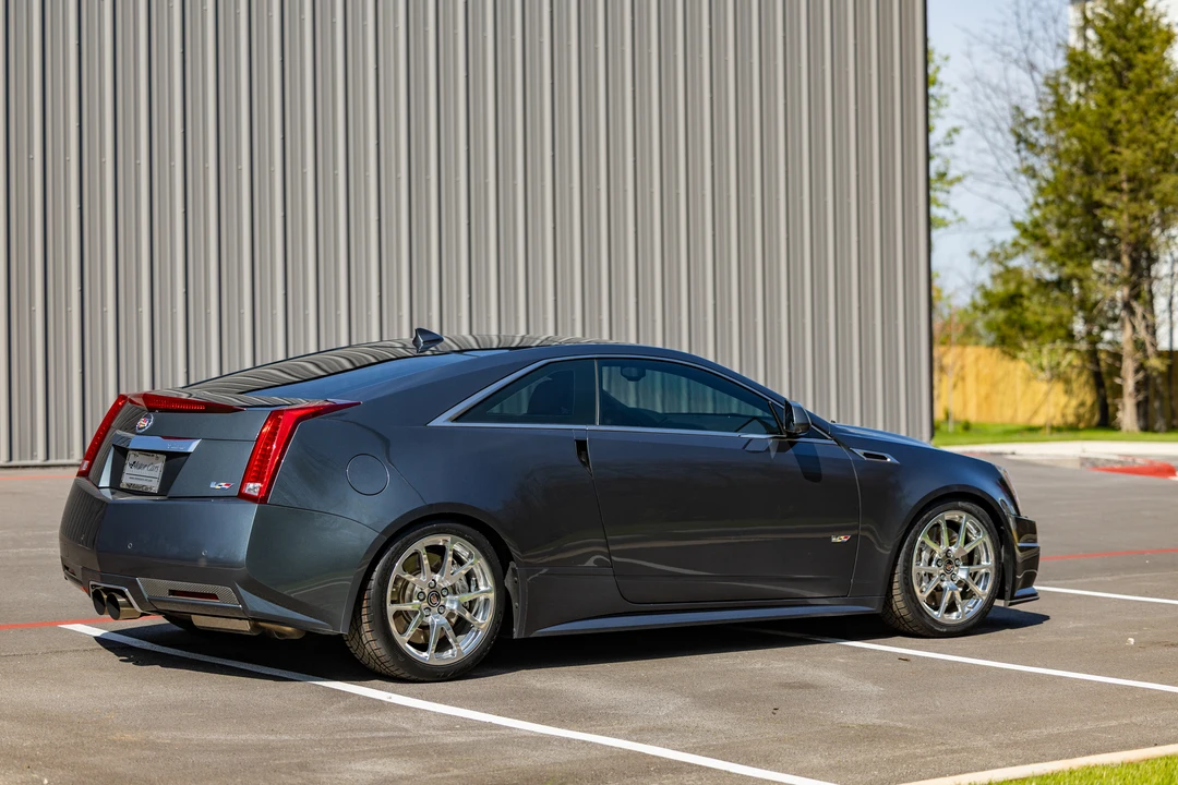 2011 Cadillac CTS-V 2nd Gen - Image 9 of 31