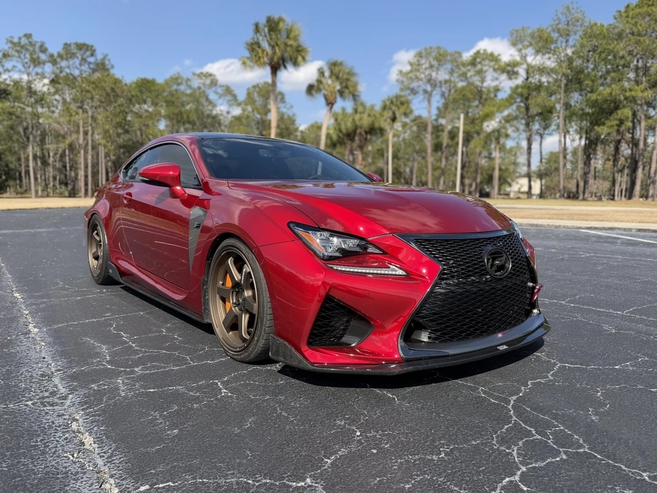 2017 Lexus RC F - Image 16 of 31