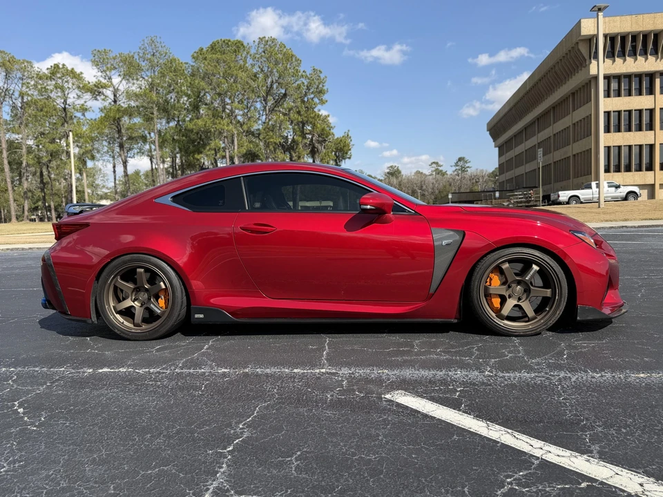 2017 Lexus RC F - Image 30 of 31