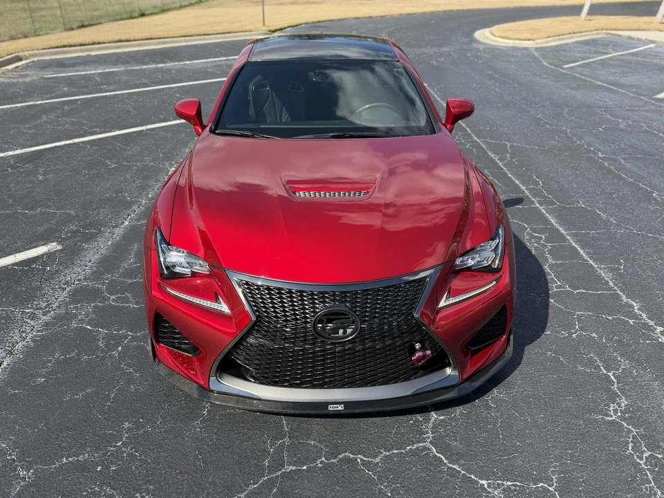 2017 Lexus RC F - Image 11 of 31