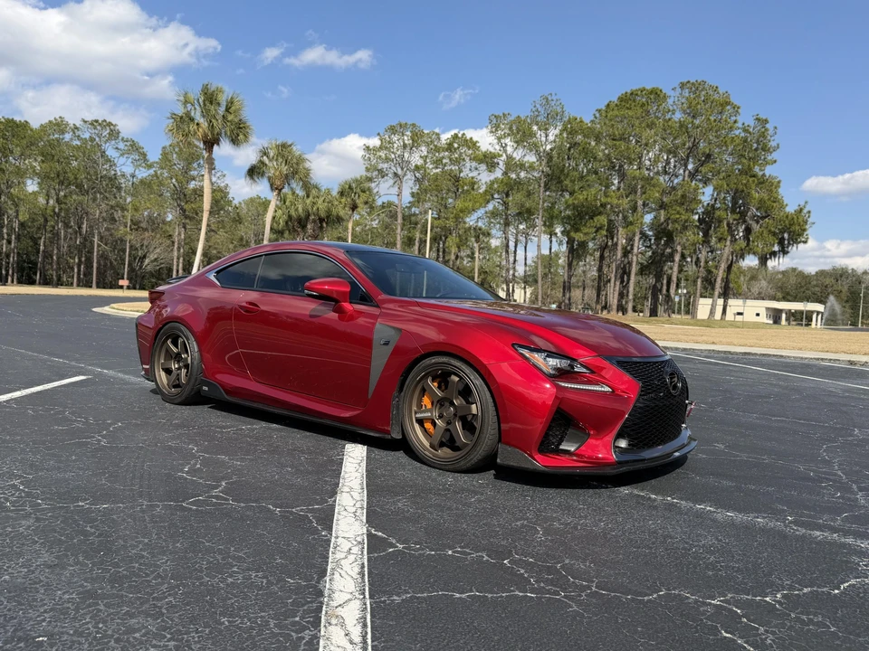 2017 Lexus RC F - Image 22 of 31