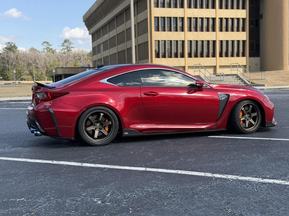 2017 Lexus RC F - Image 31 of 31