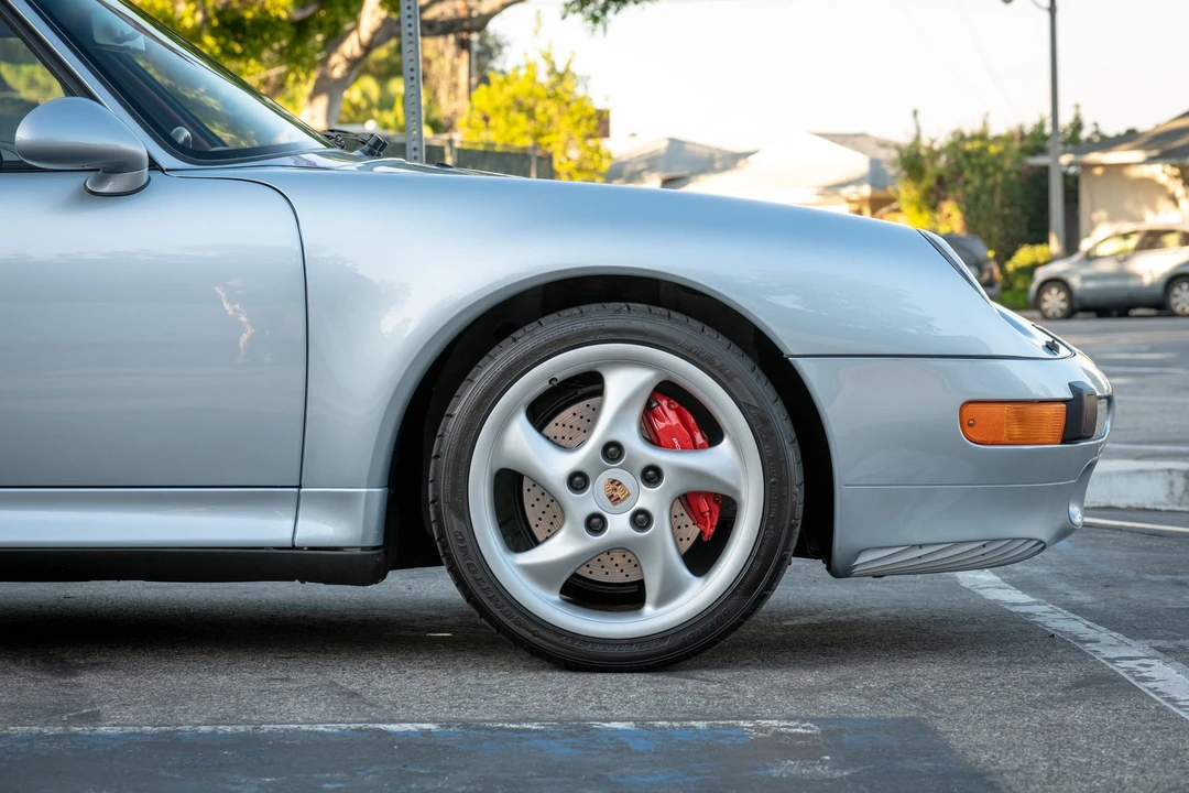 1996 Porsche 993 Carrera 4S - Image 16 of 31