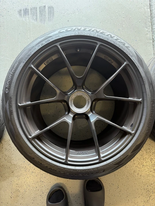 2017 Parts & Memorabilia Other Wheels - Image 4 of 5