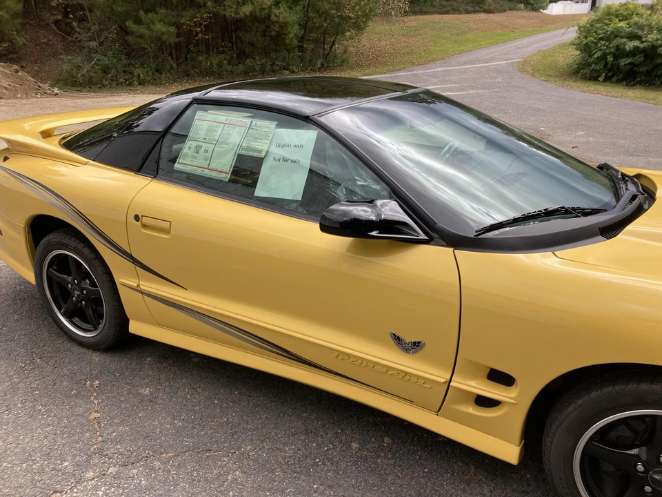 2002 Pontiac Firebird Trans Am 4th Gen - Image 25 of 31