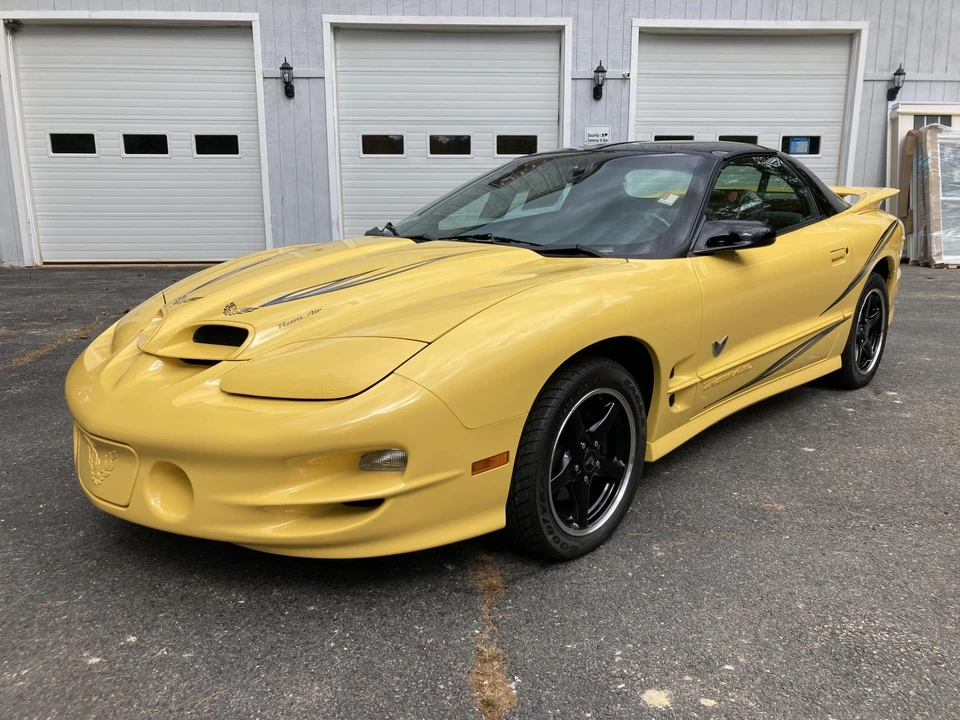 2002 Pontiac Firebird Trans Am 4th Gen - Image 15 of 31
