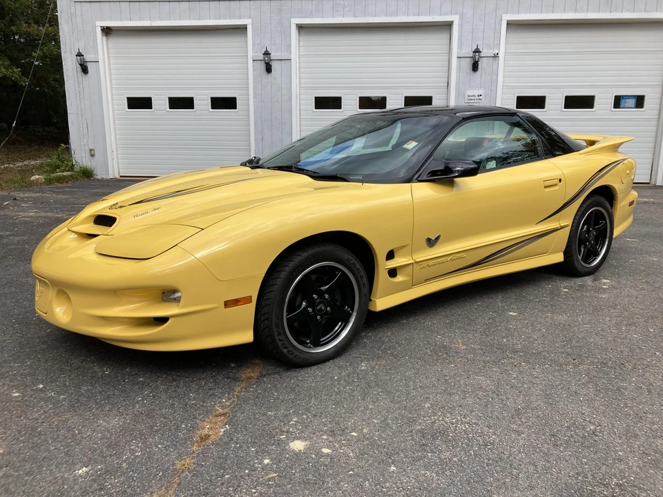 2002 Pontiac Firebird Trans Am 4th Gen - Image 15 of 31