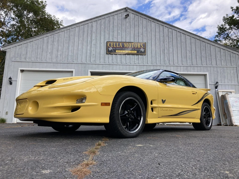 2002 Pontiac Firebird Trans Am 4th Gen - Image 13 of 31